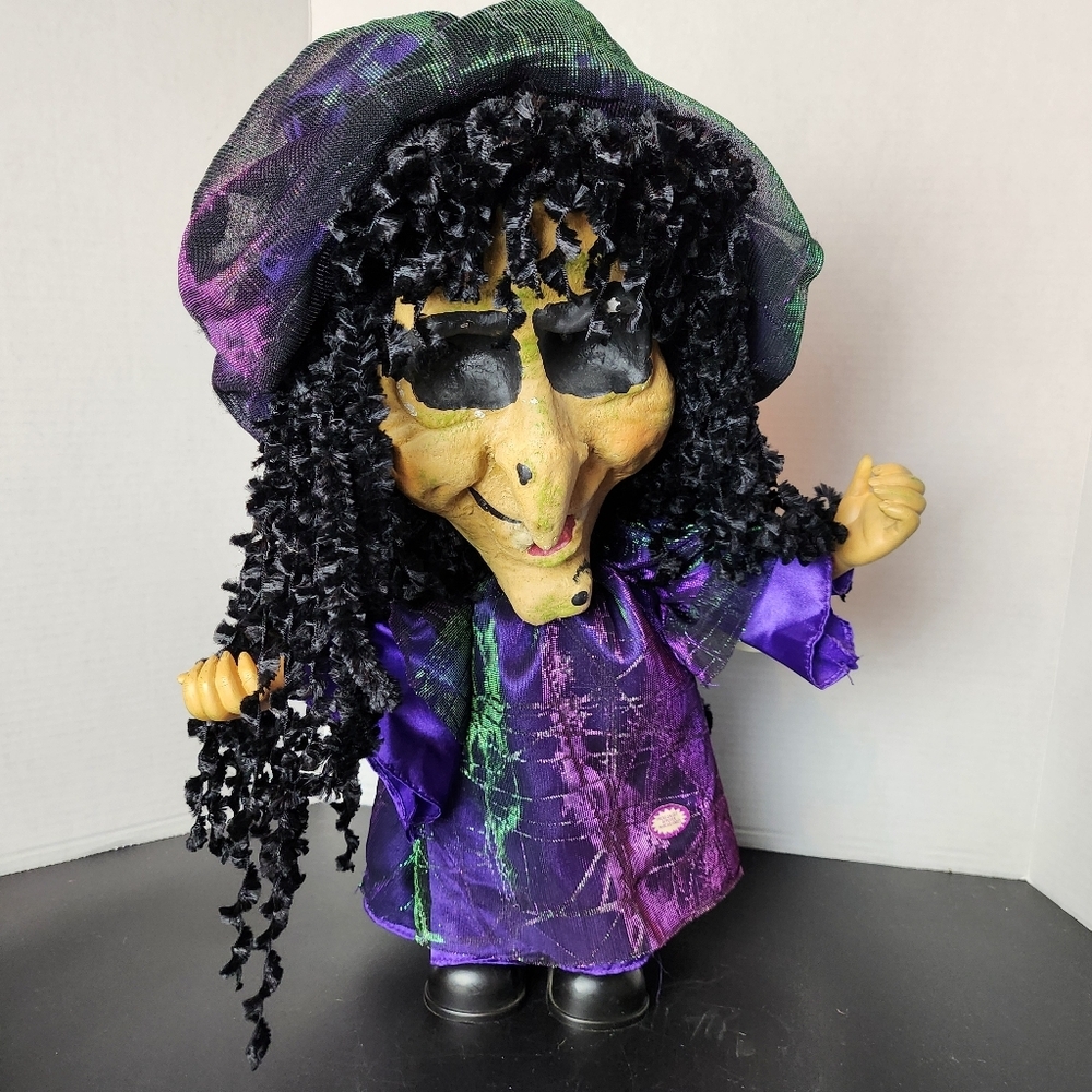 Dandee Witch, Super Freak Vintage Halloween Witch Decor
